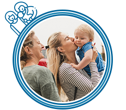 maman, bébé et éducateur 